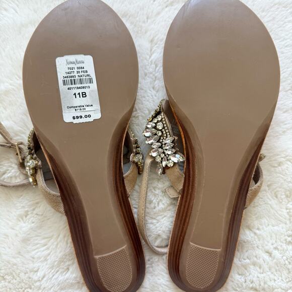 NEW!!! Yellow box women flat sandals with crystals size 11 US - Picture 5 of 6